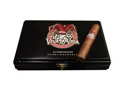 AJ FERNANDEZ VIVA LA VIDA 6X60 BOX  (10)