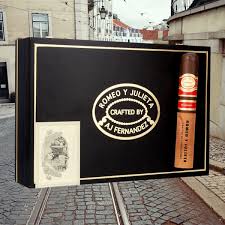 ROMEO Y JULIETA CRAFTED AJF TORO 6X52  (20)