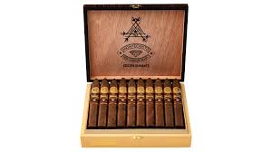 MONTE 1935 EDICION DIAMANTE TORO (10)