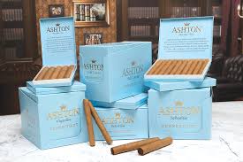 ASHTON  CONNECTICUT SENORITAS (100)