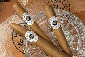 ASHTON CLASSIC DOUBLE MAGNUM (25)