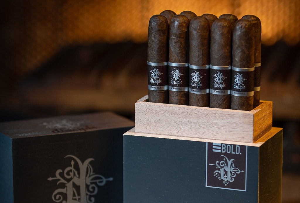 DIESEL DISCIPLE LANCERO 7X38 BOX10