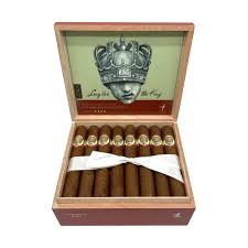 CALDWELL LONG LIVE THE KING PETITE DBLE WIDE CH.BOX 24