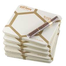 CAO GOLD HONEY CIGARILLOS 4 X 30 10/10 TINS (100)