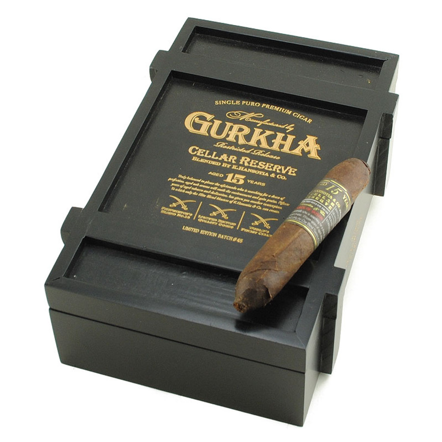 GURKHA CELLAR 15YR SOLARA DOUBLE ROBUSTO MADURO  (20)