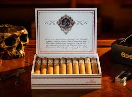 GURKHA REAL CHURCHILL 7X52  (20)