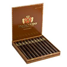 MACANUDO MADURO PRINCE PHILIP 7 1/2 X 49 (10)