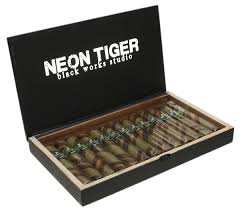 OVEJA NEGRA NEON TIGER 5X48  (13)