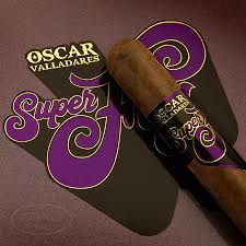 LEAF BY OSCAR SUPER FLY SUPER TORO 6*54 MADURO (20)