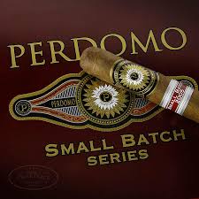 PERDOMO SMALL BATCH SERIES CT HALF CORONA 4X46 (30)