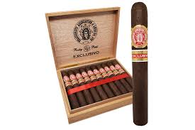 RP TAA Exclusivo Toro 6x52 (20) ROCKY PATEL