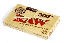 RAW 300'S ORGANIC HEMP 1 1/4 SIZE
