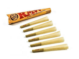 RAW CLASSIC CONE 6PK 1 1/4 SIZE