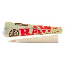 RAW ORGANIC HEMP CONE 1 1/4 SIZE