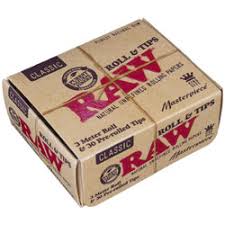 RAW CLASSIC MASTERPIECE 1 1/4 PRE ROLLED TIPS (24)